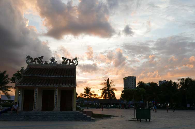 sunset-central-vietnam