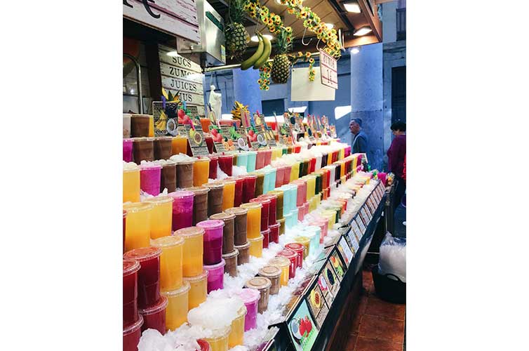 Barcelona-market-smoothies