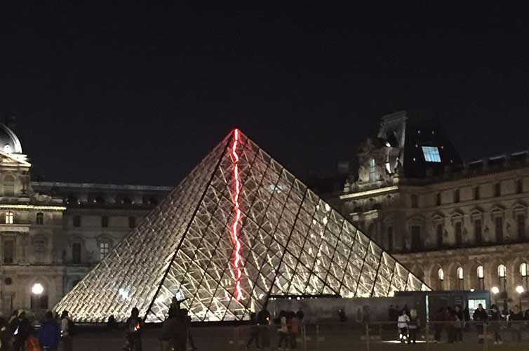 louvre-museum-things-to-do-free
