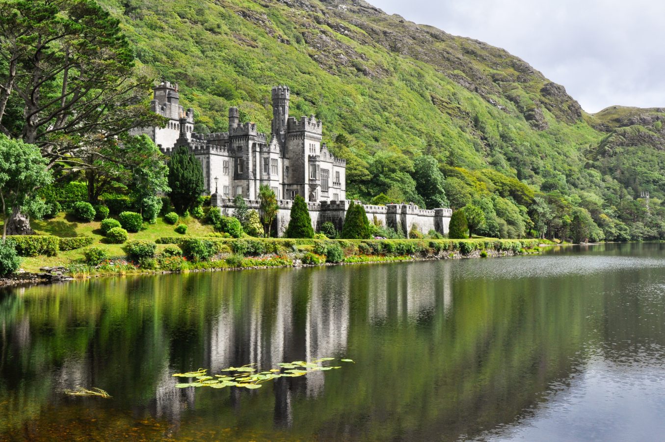 Kylemore Abbey in the Connemara mountains, Ireland. Ireland is a popular destination for students going on study abroad programs.